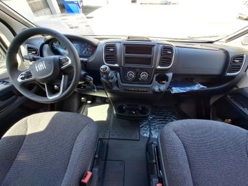 HYMER  ERIBA  HYMERCAR Redwood 601 Trail LED Lithium AHK 