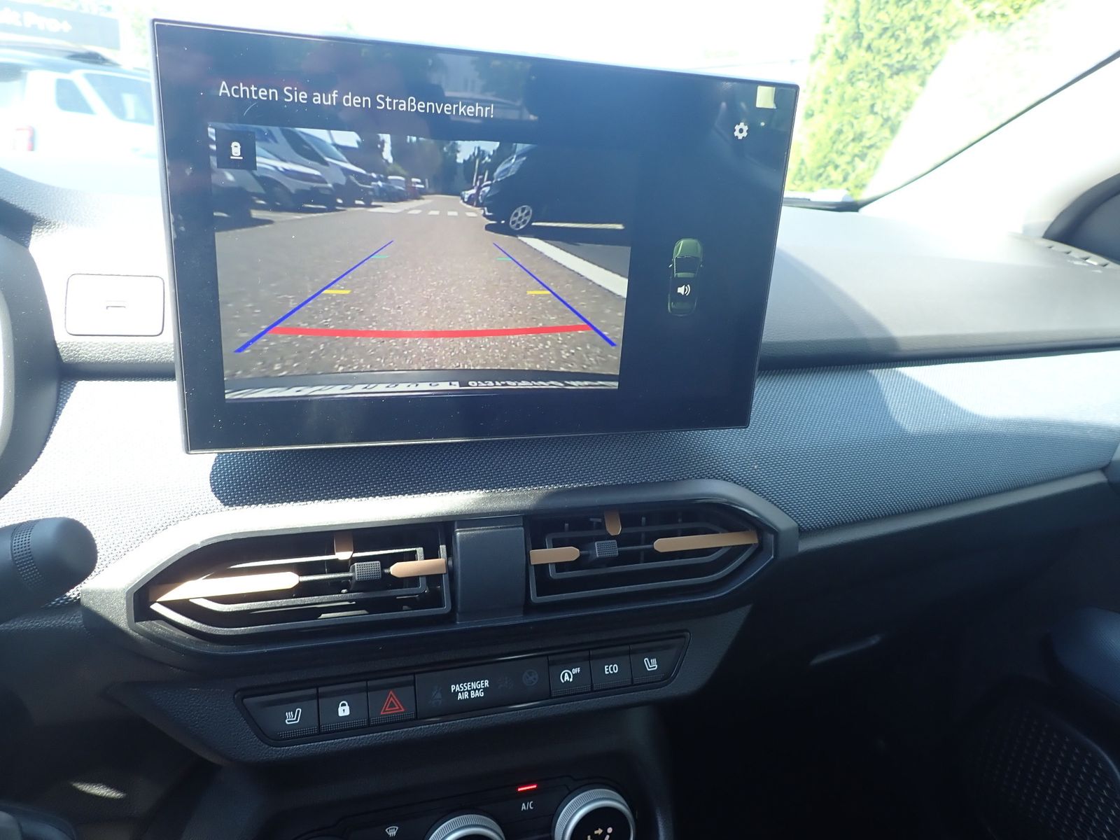 Fahrzeugabbildung Dacia Sandero Stepway Expression TCe 110