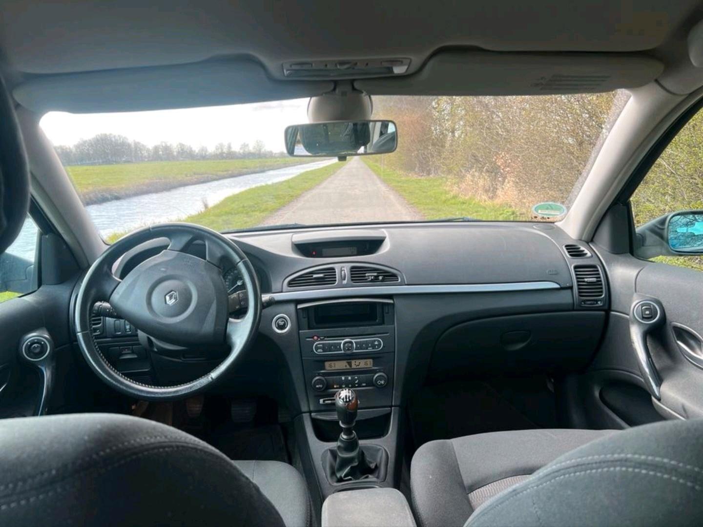 Renault Laguna 2006 — photo 13