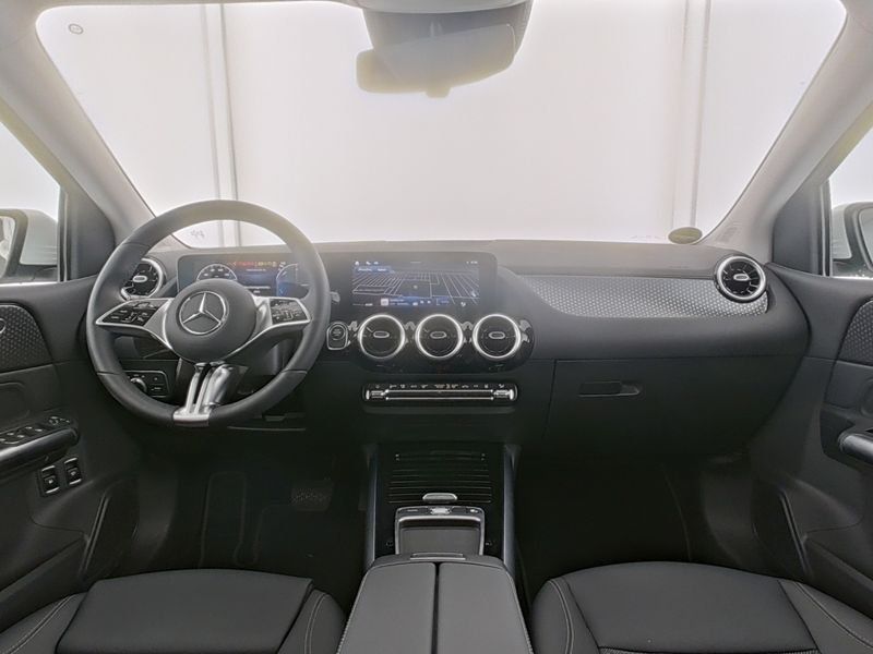 Fahrzeugabbildung Mercedes-Benz B 250 e Progressive*AHK*Distro*360°*Totwink*11kW