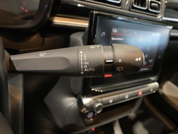 Bild 18 Citroën C3 PureTech 1.2 Shine Automatik/LED/Regen+Licht