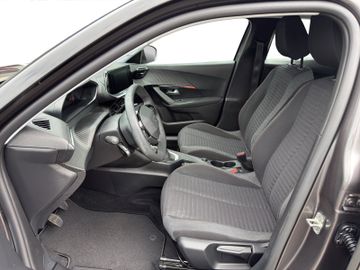 Peugeot 2008 1.2 PureTech 100 Active Pack Kam.+LED+SHZ
