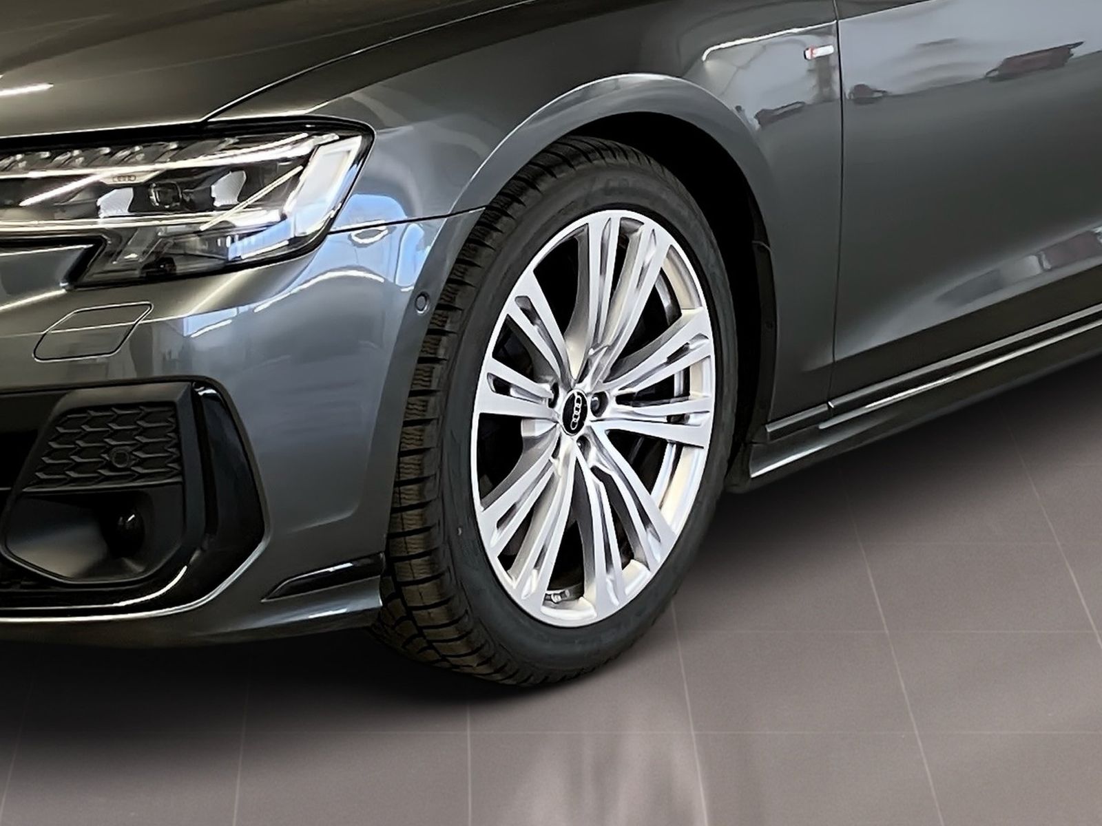 Audi A8 - Bild 7