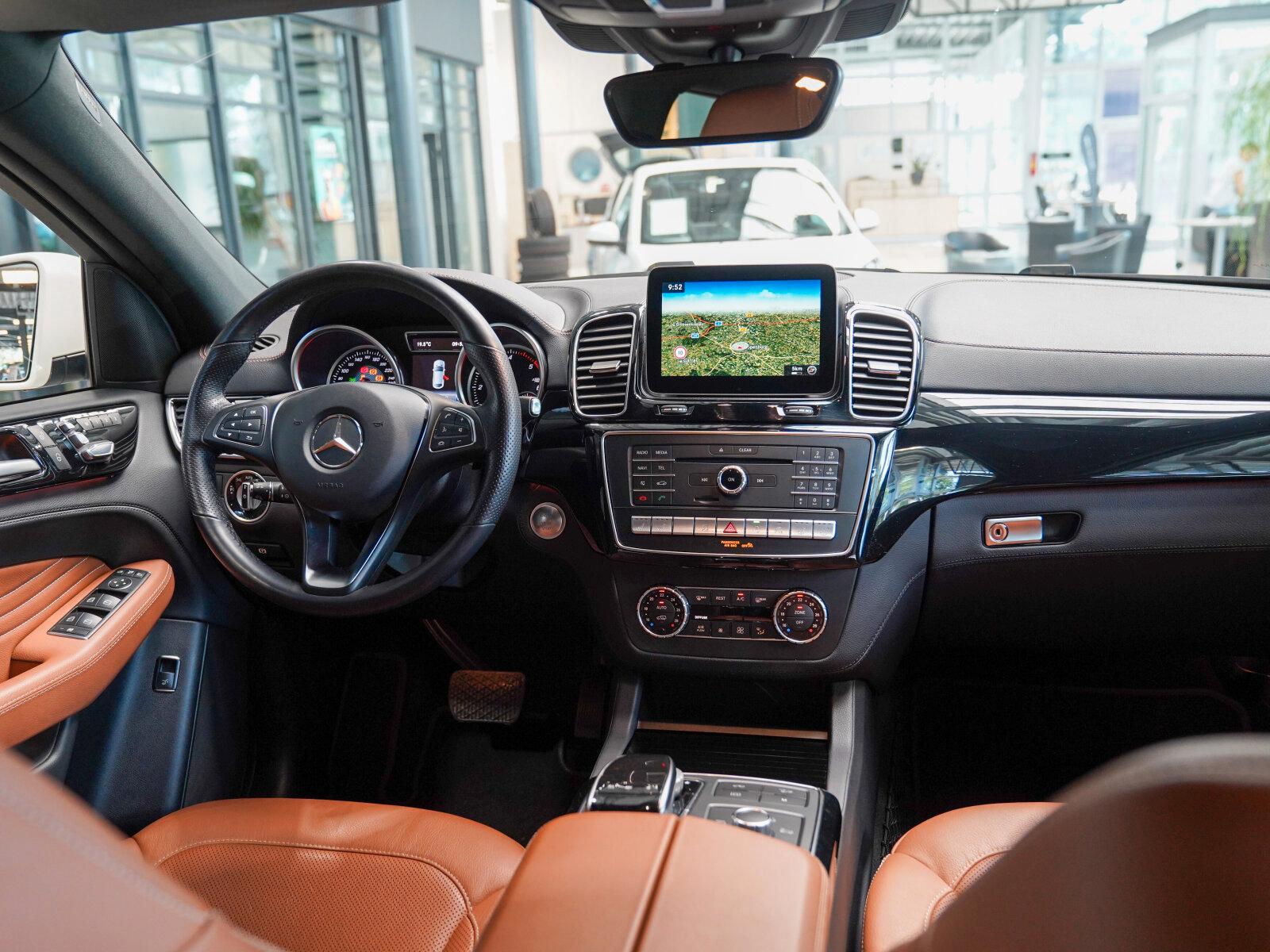 Mercedes-Benz GLE 350 d 4M Coupé sattelbraun ACTIVE CURVE AHK