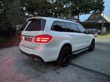 Mercedes-Benz GLS 350 d 4Matic AMG/AHK/PANO/SD.HZ/H-K/DIST/VOL - Mercedes-Benz GLS-Klasse Gebrauchtwagen in Berlin