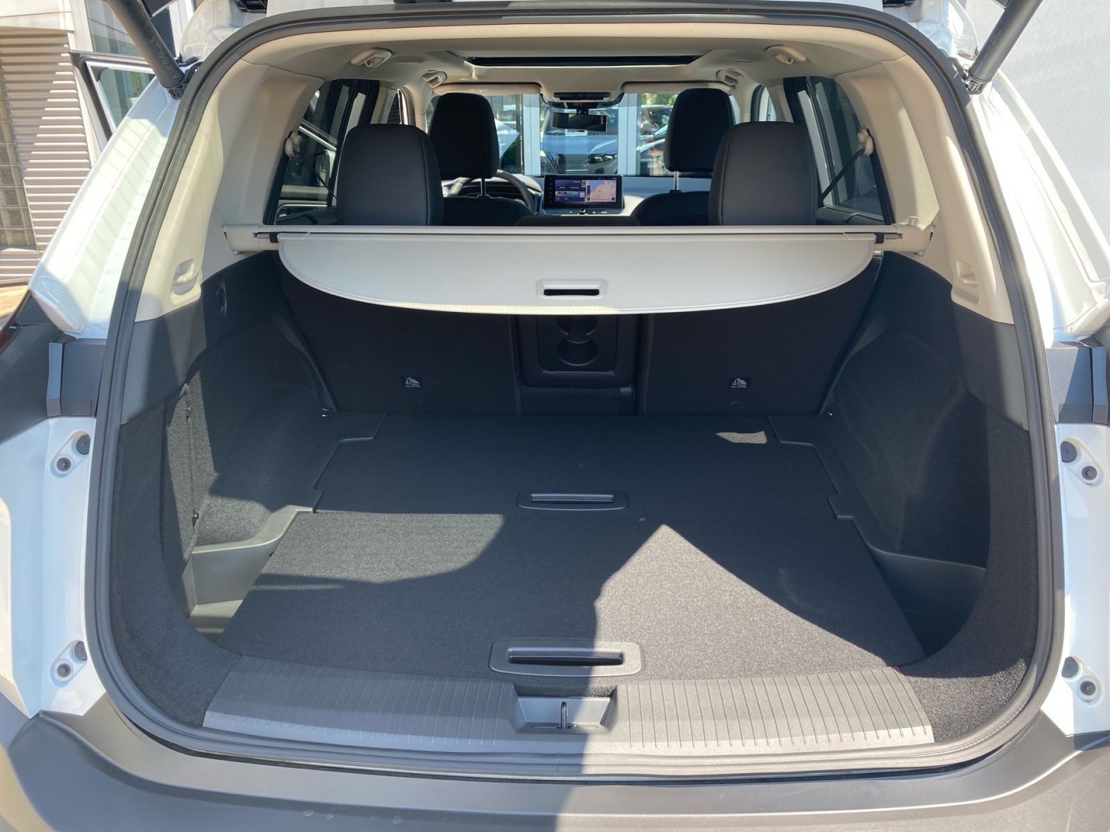 Fahrzeugabbildung Nissan X-Trail Mild-Hybrid Tekna *Bose*Pano*20Z*HUD*LED