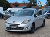 Renault Scenic III 1.9 dCi Grand Dynamique NAVI 7-SITZE - Renault Scenic mit Diesel-Antrieb: 1.9