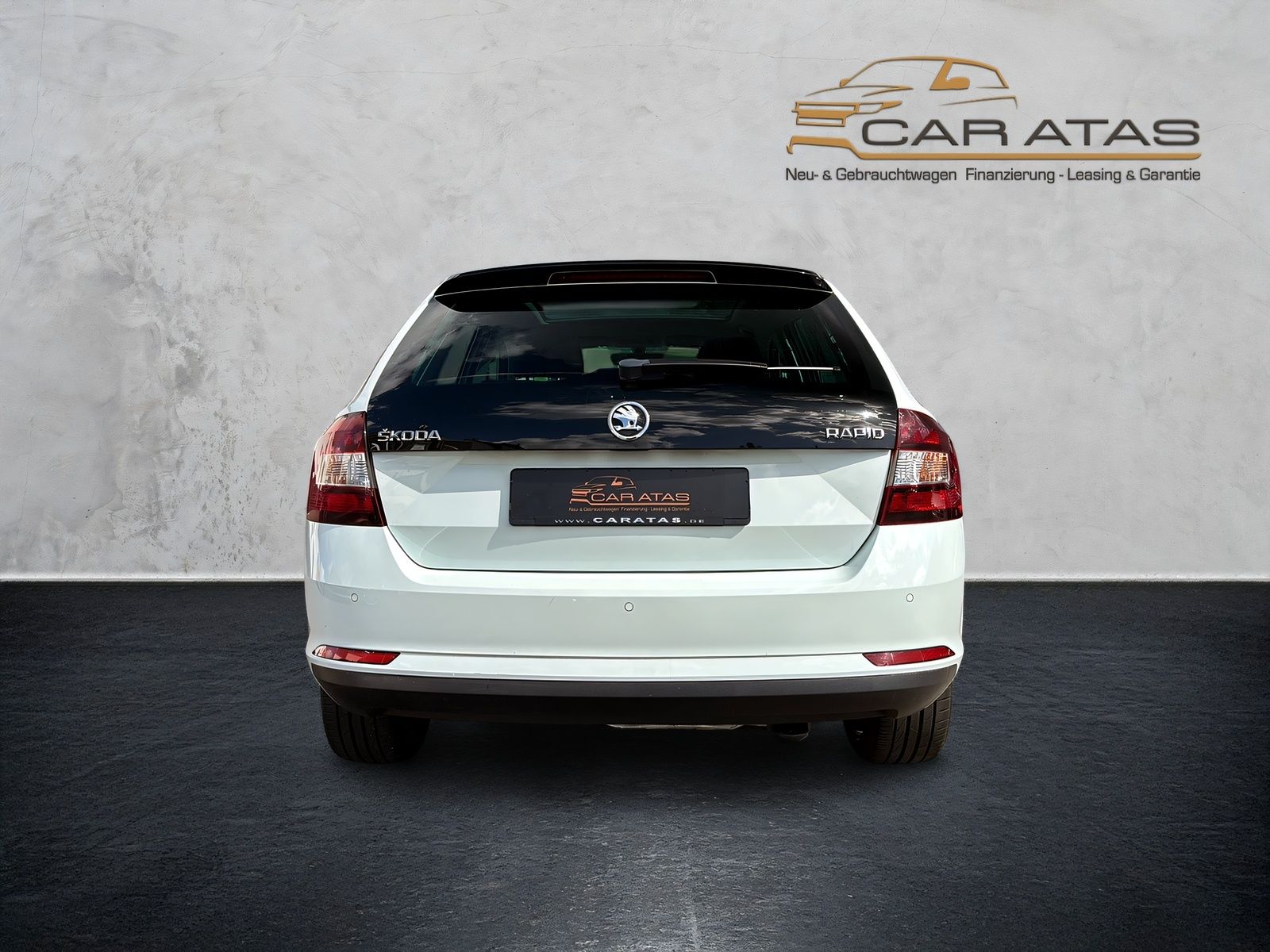 Fahrzeugabbildung SKODA Rapid 1.2i Edition NAVI PANORAMA XENON DAB PDC
