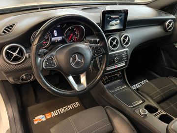 Mercedes-Benz A 220d  AMG-LINE *KAMERA*ACC*LED*NAVI*