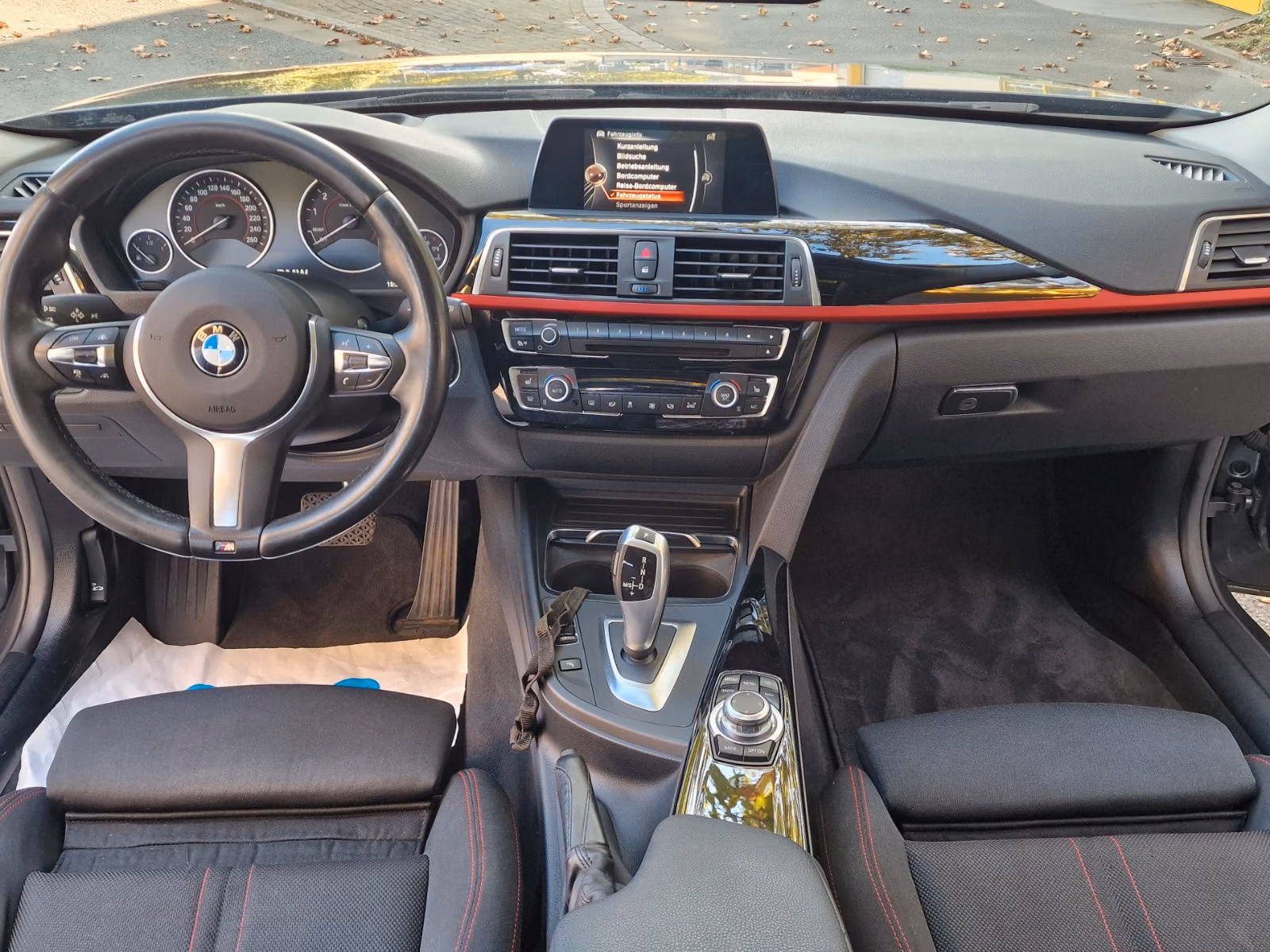 BMW 330 i SPORT LINE*PANORAMA*HEAD UP*AUT*GARANTIE*