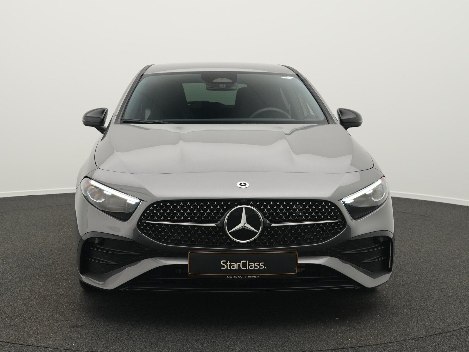 Mercedes-Benz A 200 d Multi+Kamera+Night+MBUX imagem 2