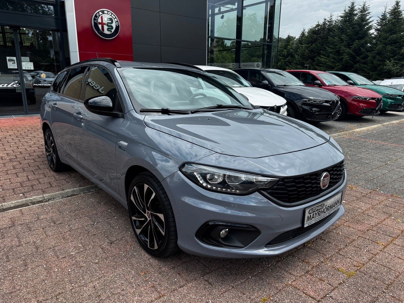 Fahrzeugabbildung Fiat Tipo Kombi 1,4 S-Design 120PS KAMERA NAVI ACC