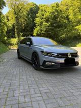 Volkswagen VW Passat 2.0 TSI 272 Mondsteingrau Limiti... - VW Passat Gebrauchtwagen in Hagen