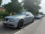 BMW 3er E90 Autogas 19 Zoll Felgen Sportauspuff LPG - BMW aus 2007: 3er