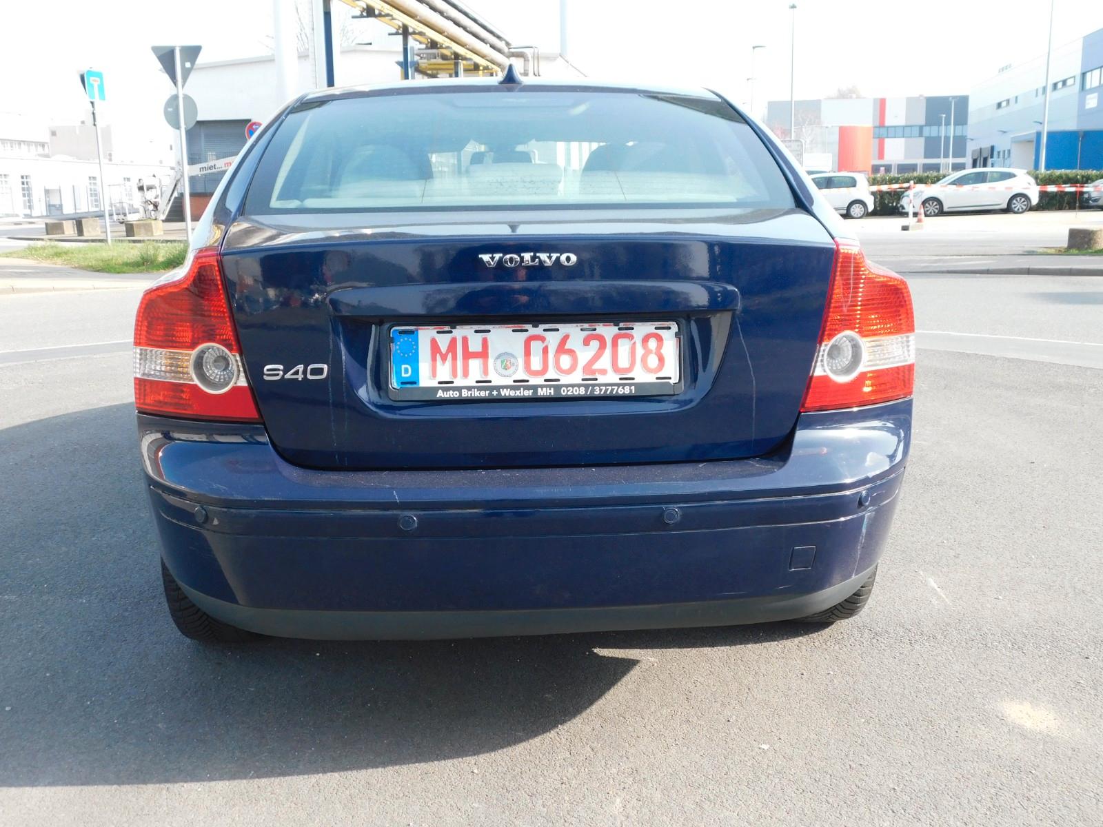 Volvo S40 Lim. 2.4 Momentum/Automatik/TUV.06.25