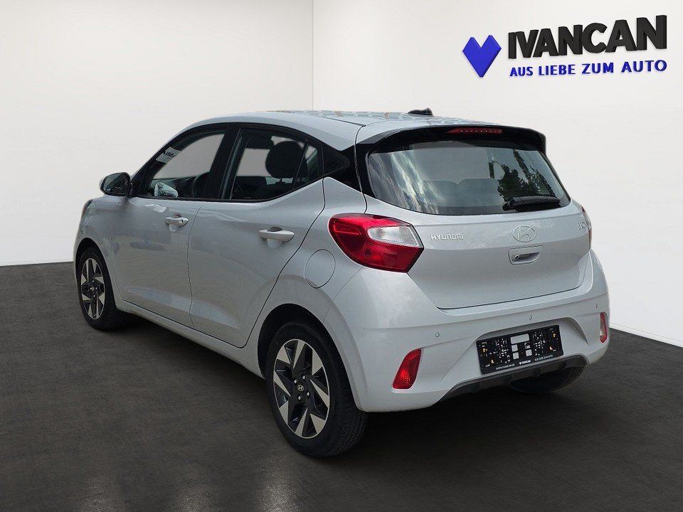 Fahrzeugabbildung Hyundai i10 1.2i 84PS Trend