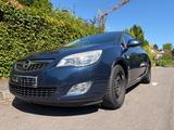 Opel Astra J 1.6 (115 PS), HU neu, neue Scheibe