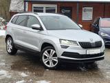 Skoda Karoq 1.5 TSI DSG Style / LED / Navi / ACC / SHZ - silberne Skoda Karoq
