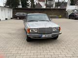 Mercedes-Benz 280 - Mercedes-Benz 280 in Dortmund