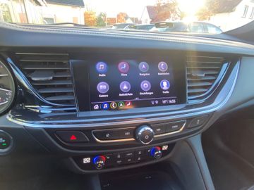 Bild 12 Opel INSIGNIA B SPORTS TOURER DYNAMIC AHK INTELLILUX