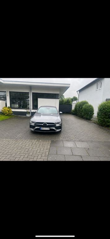 Image of Mercedes-Benz CLA 220