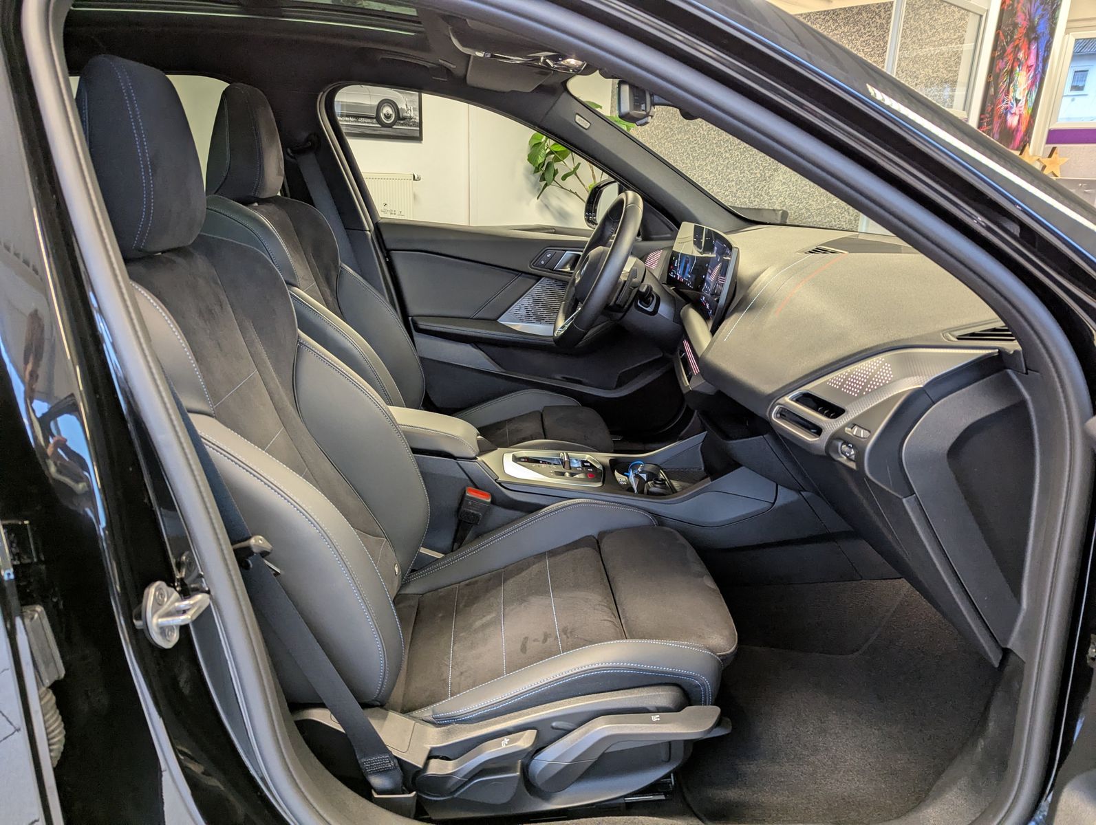 BMW 118 d M-Sport Leder Shadow LED Pano Kamera 18" - Image 15