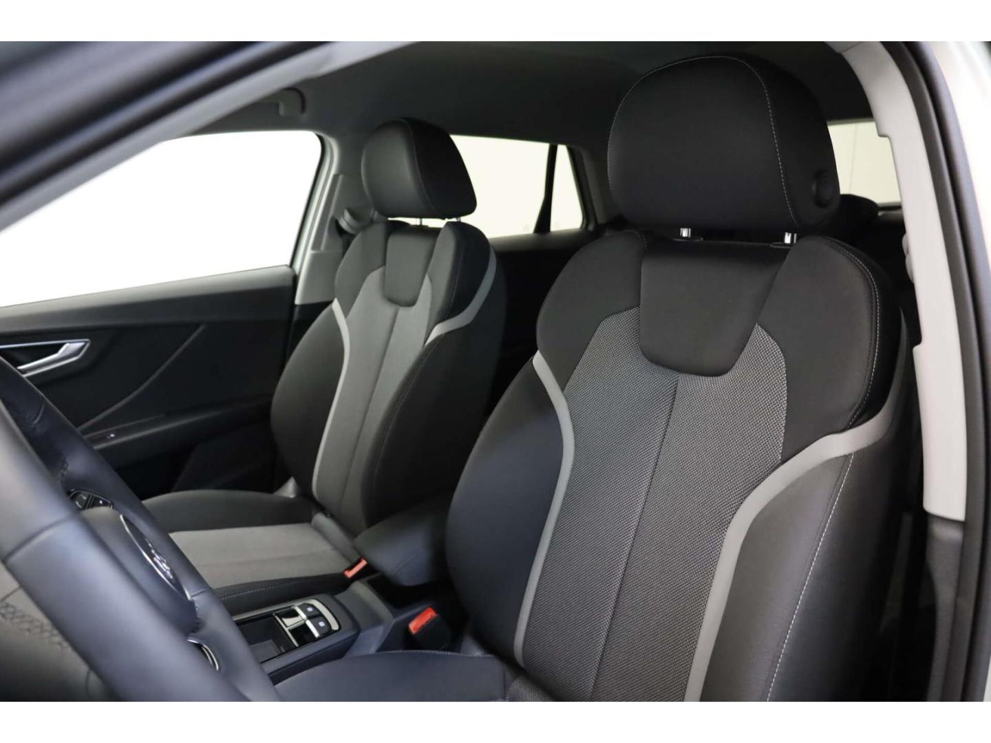 Audi Q2 30 TFSI Advanced AHK/NAV/RFK/SH/LED/DAB, миниатюра 10