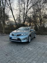 Toyota Auris Touring Sports Hybrid - Toyota Auris Touring Sports von privat