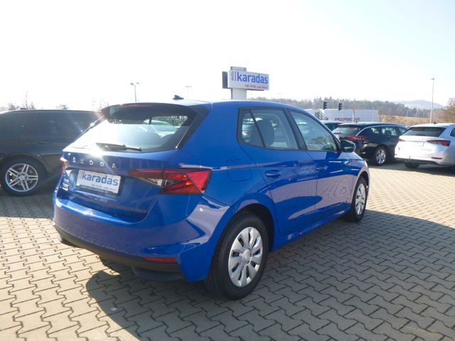Fahrzeugabbildung Skoda Fabia 1.0l MPI Lim >LED-Licht/Sitzheiz<