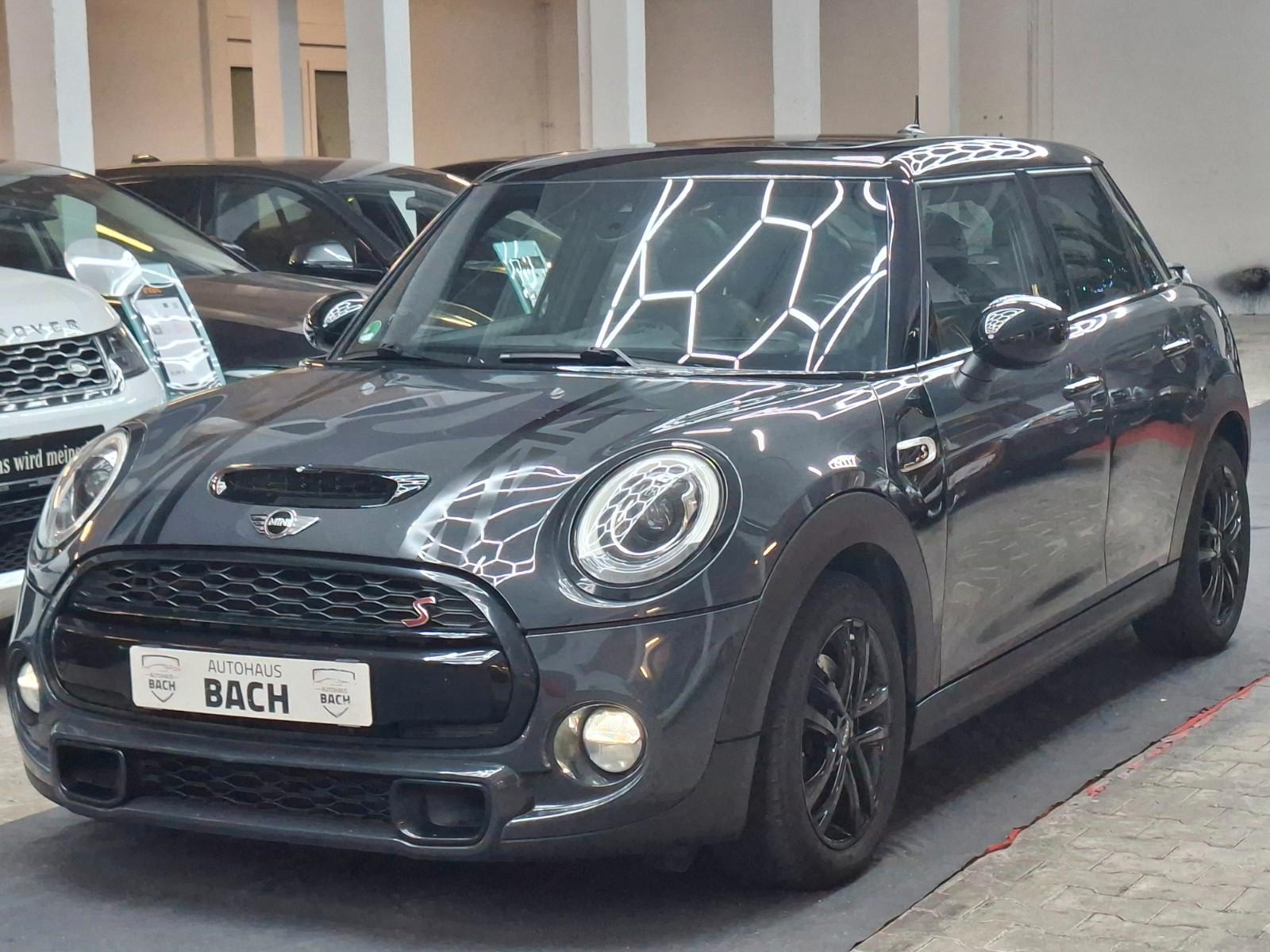 MINI Cooper S*TÜV NEU*SERVICE NEU*PANORAMA*NAVI*KAMER