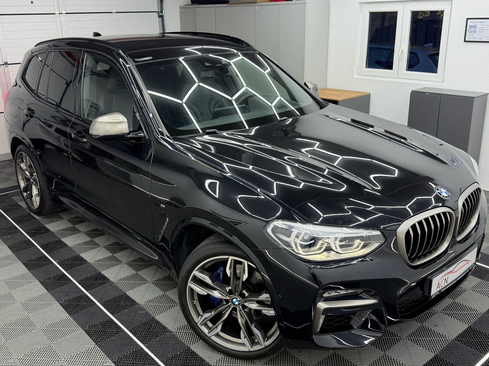 Fahrzeugabbildung BMW X3 M40 d Aut./M-SITZE/STHZ/LED/HuD/ACC/H&K