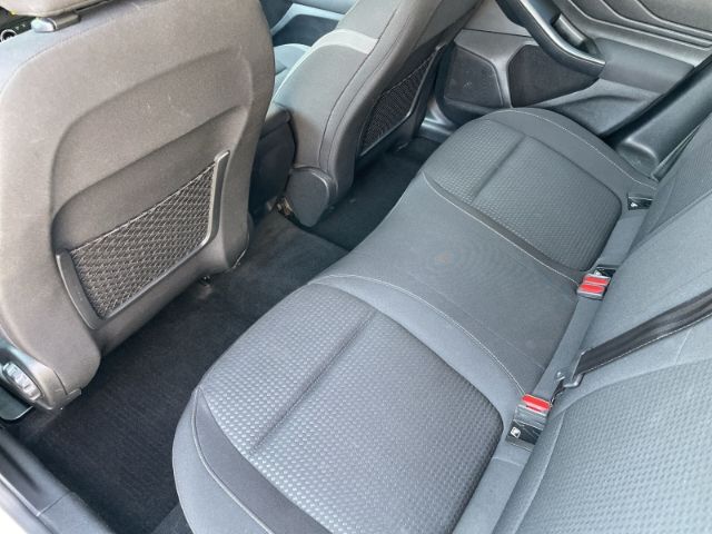 Fahrzeugabbildung Ford Focus 1.5 EcoBlue Cool & Connect AHK, Navi, Sitz