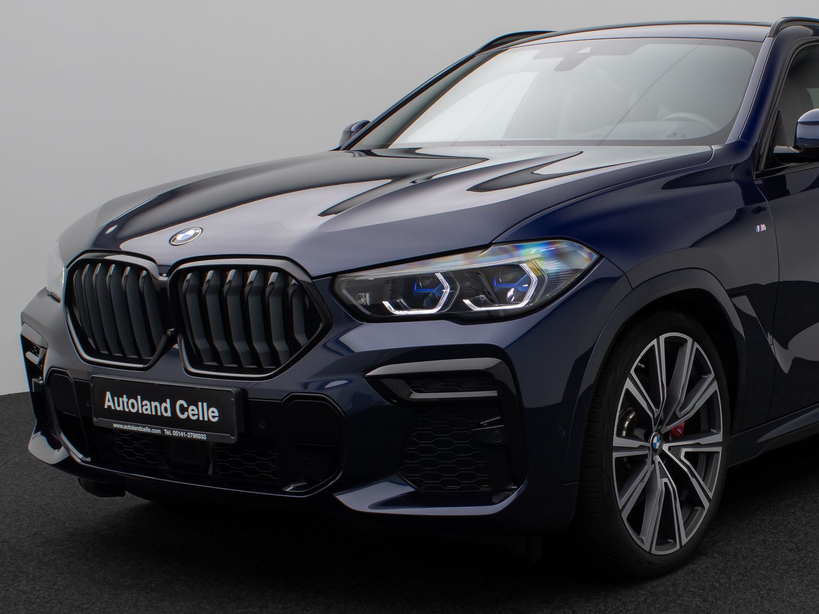 Fahrzeugabbildung BMW X6 xD40i M Sport Panorama Laser 360°HUD DAB HiFi