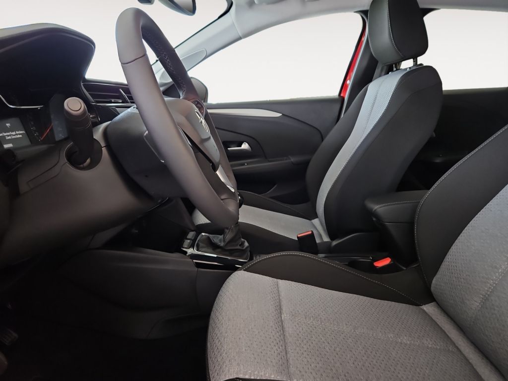 Fahrzeugabbildung Opel Corsa 1.2 Direct Injection Turbo Edition (F)