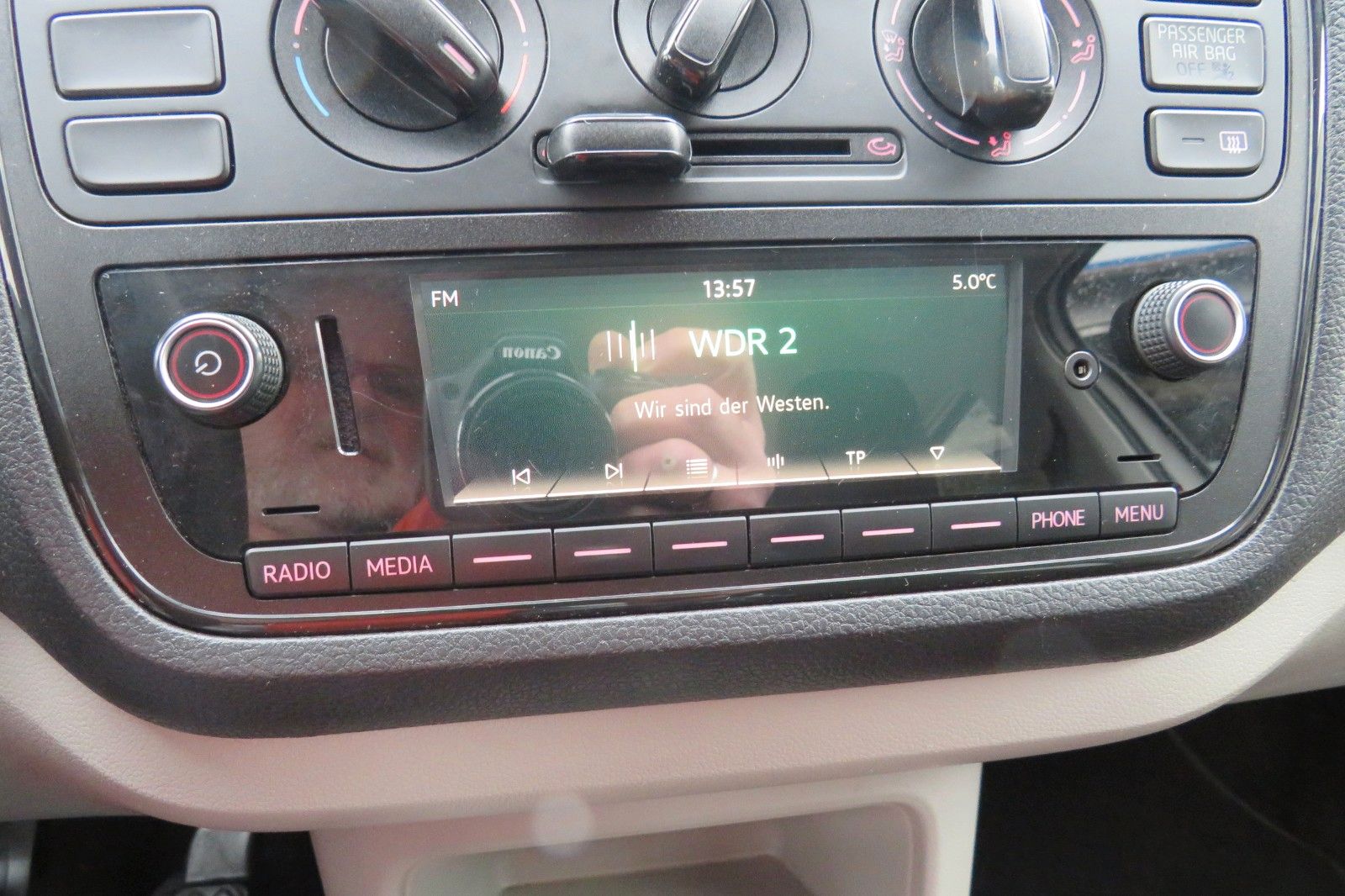 Fahrzeugabbildung SEAT Mii Style 4-TÜREN KLIMA ZV EFH TELVOR 1.HAND