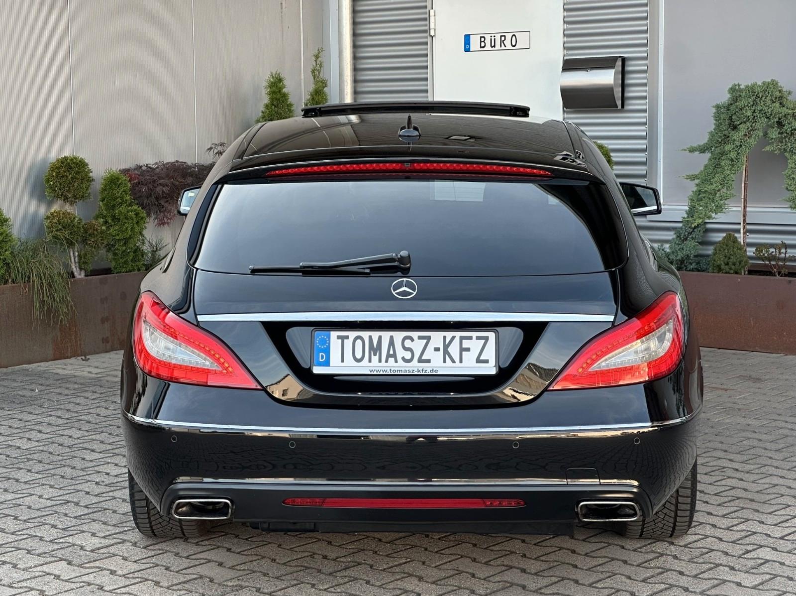 Mercedes-Benz CLS Shooting Brake 350 CDI V6 265 ch BVA 4Matic / Cuir / Sièges massants / Toit ouvrant / Suspension pneumatique