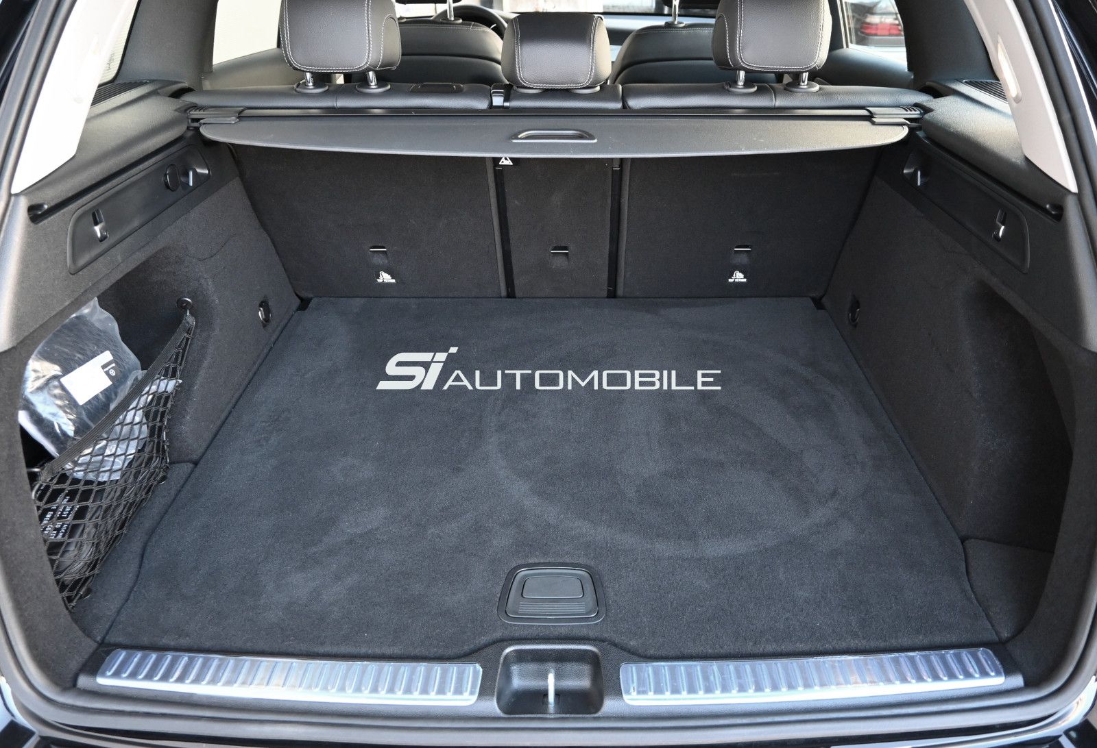 Fahrzeugabbildung Mercedes-Benz GLC 300 4MAT. °AHK°AMG INTERIEUR°SOUND°KAMERA°