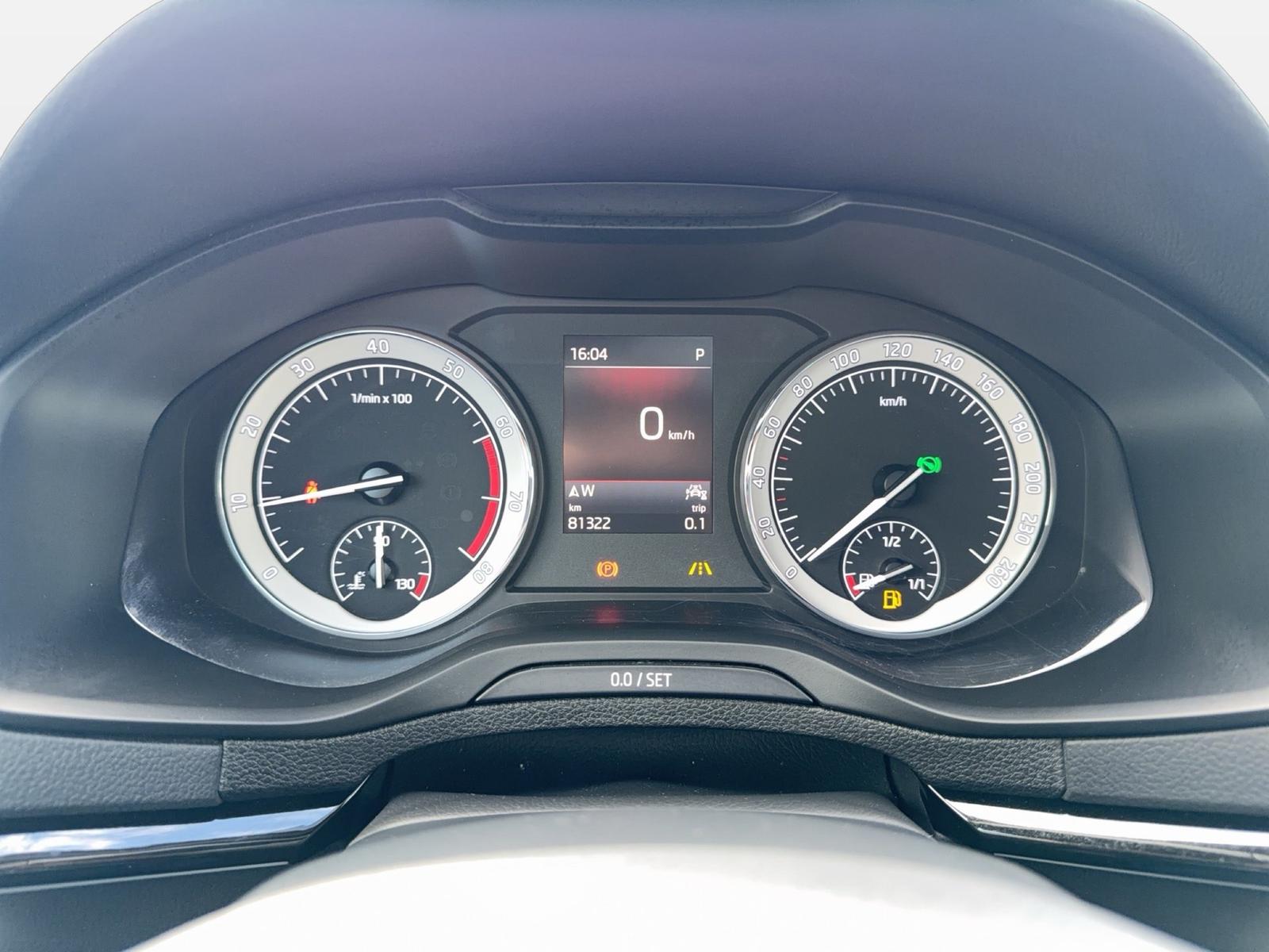 Skoda Karoq Sportline 1.5l TSI 110kW 7-Gang-DSG AHK SD