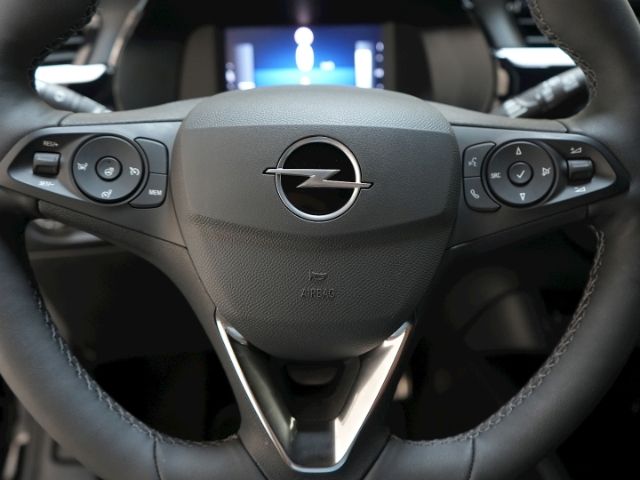 Corsa-e F FACELIFT ELECTRIC GS LONG RANGE 54kWh 