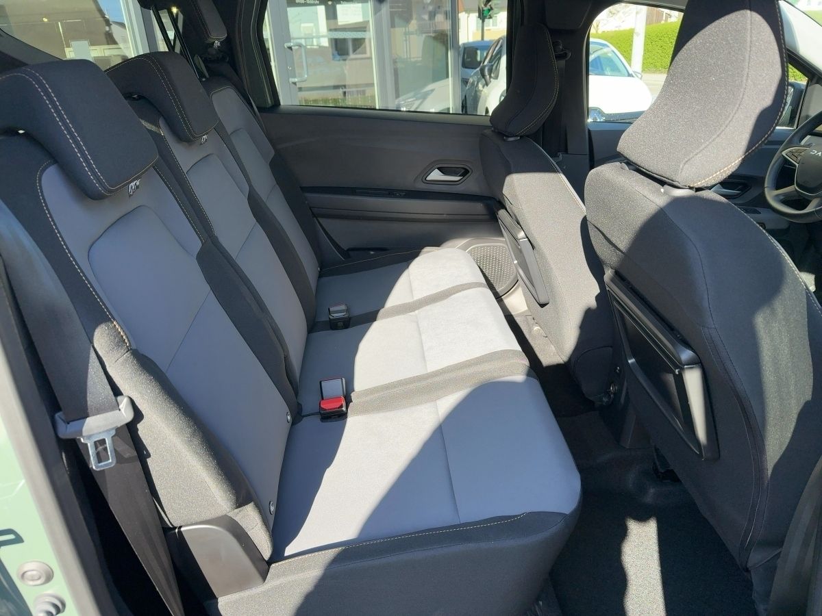 Fahrzeugabbildung Dacia Jogger Extreme+ TCe 110 EPH*SHZ*Kamera