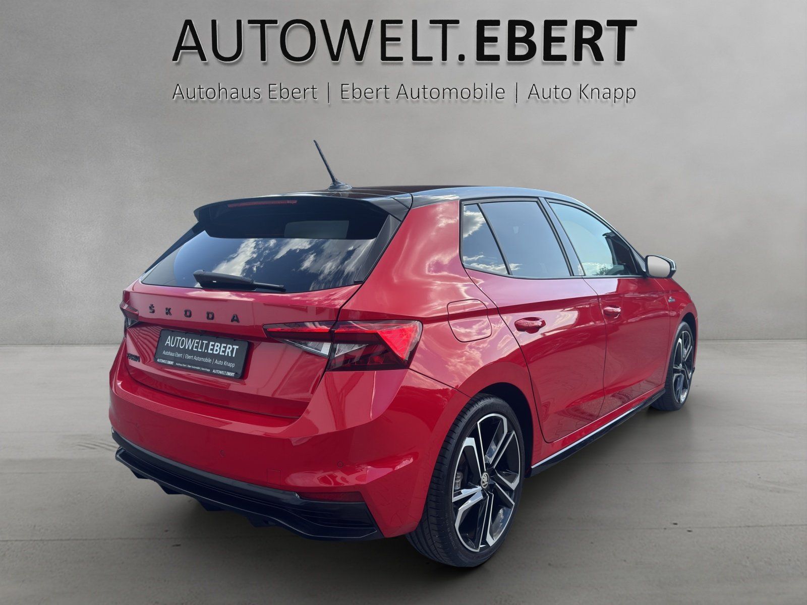 Fahrzeugabbildung SKODA Fabia 1.5 TSI DSG Monte Carlo/KAMERA/LED/ACC/SHZ