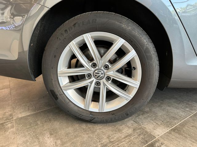 Volkswagen Golf VII Variant *Tempo*PDC*LED*Lenkradheizung*