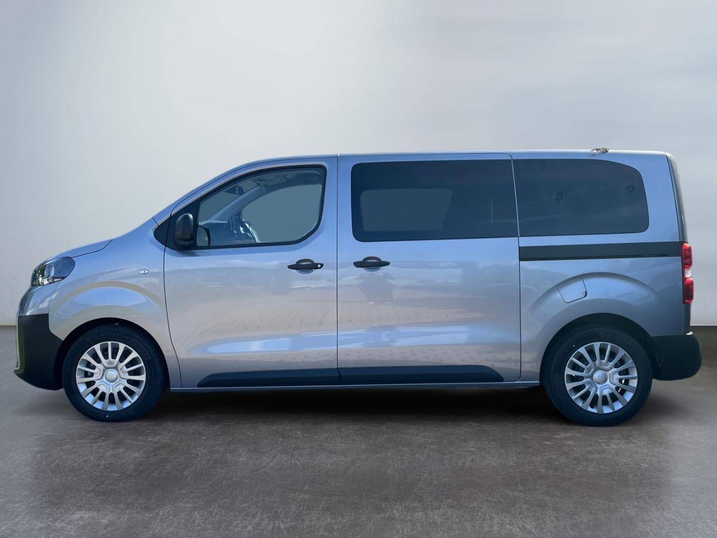 Toyota Proace Verso L1 Active*Nav*Carplay*SHZ*ACC*