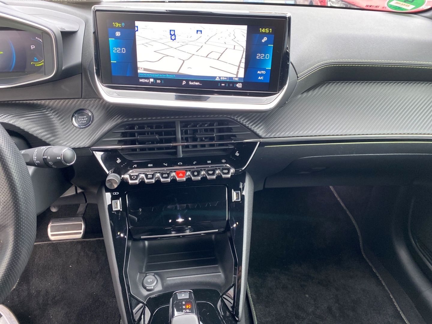 Fahrzeugabbildung Peugeot 208 e- Allure Elektromotor 136 Navi LED Apple Ca