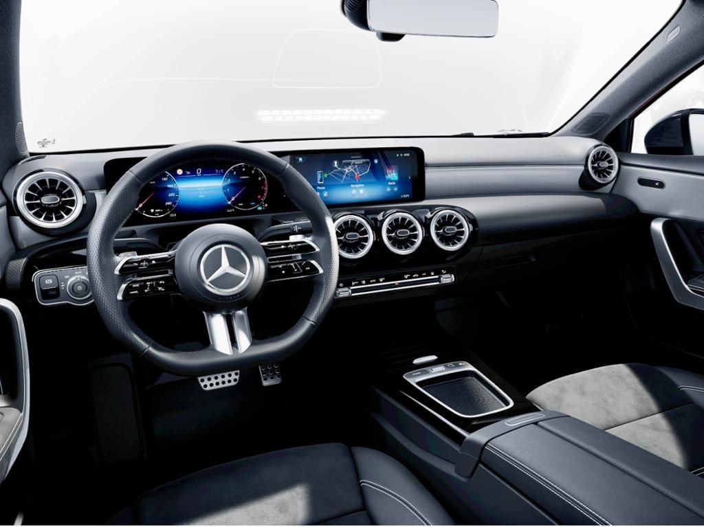 Fahrzeugabbildung Mercedes-Benz A 200 Limousine AMG*NIGHT*DISTR*STANDH*AHK*KEYL