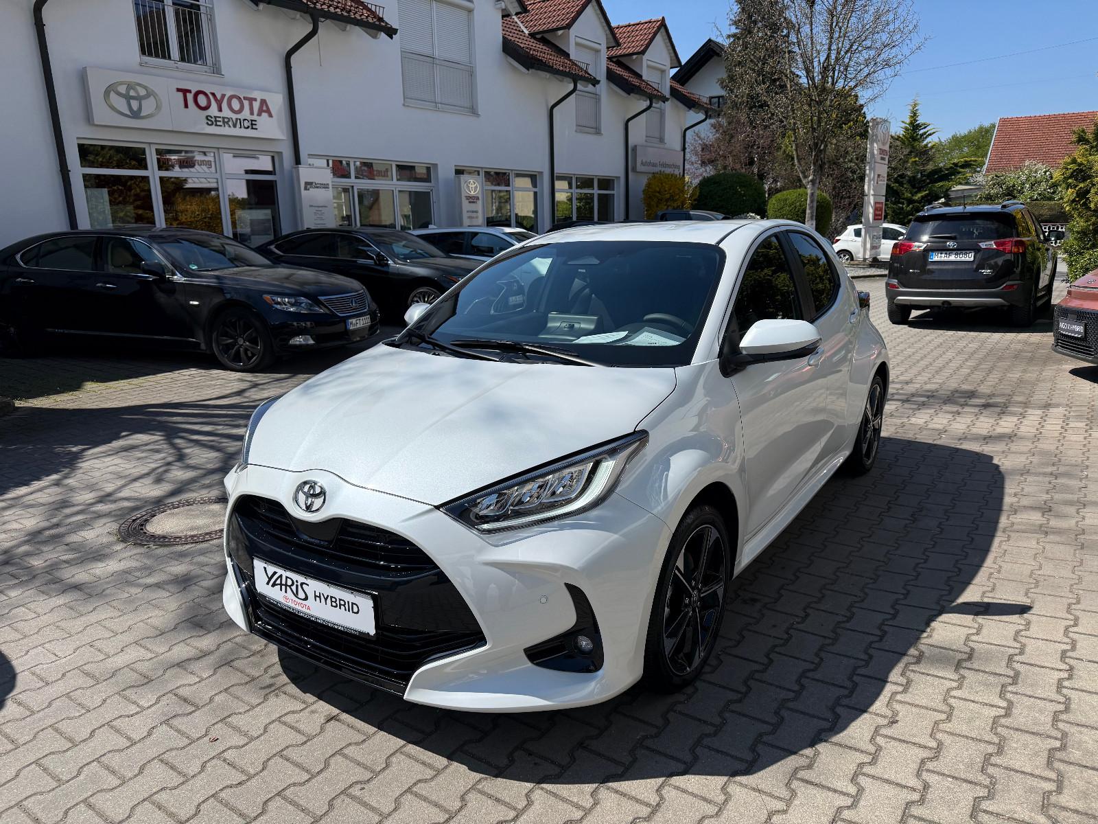 Toyota Yaris1.5 130 Lounge Navi,Safety-Paket,TWW,PDC