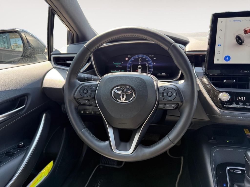 Fahrzeugabbildung Toyota Corolla 1.8 Hybrid Touring Sports Team Deutschla