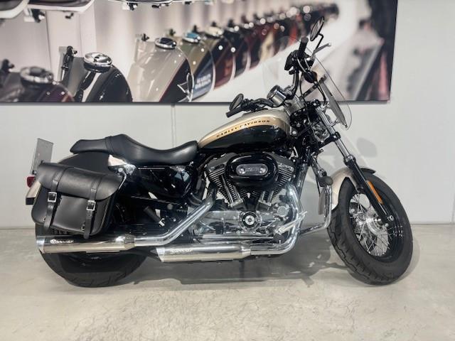 Harley-Davidson Sportster XL 1200 Custom 1.Hand (Miller Auspuff)