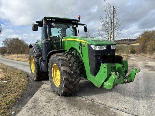 John Deere 8360R
