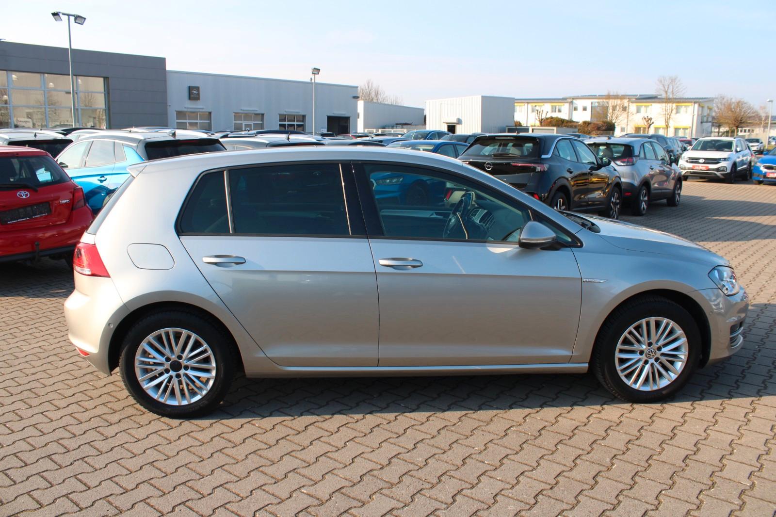 Volkswagen Golf VII Lim. Cup *1.Hand*SHZ*Klima*
